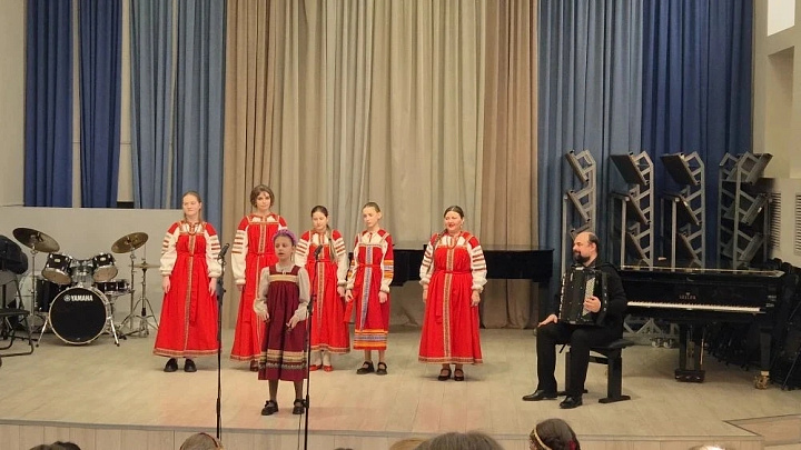 Окружной концерт ЗАО по направлению "Фольклор"